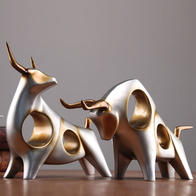 Creative Cattle Sculpture Ornament Abstract Design For Decor - thedecorcare